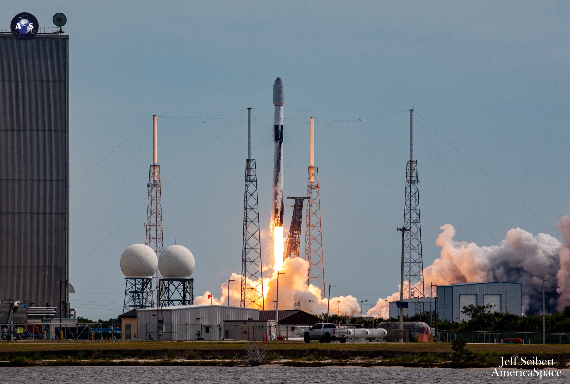 SpaceX Flies Year’s 25th Mission, Looks to Starship/Super Heavy Debut ...